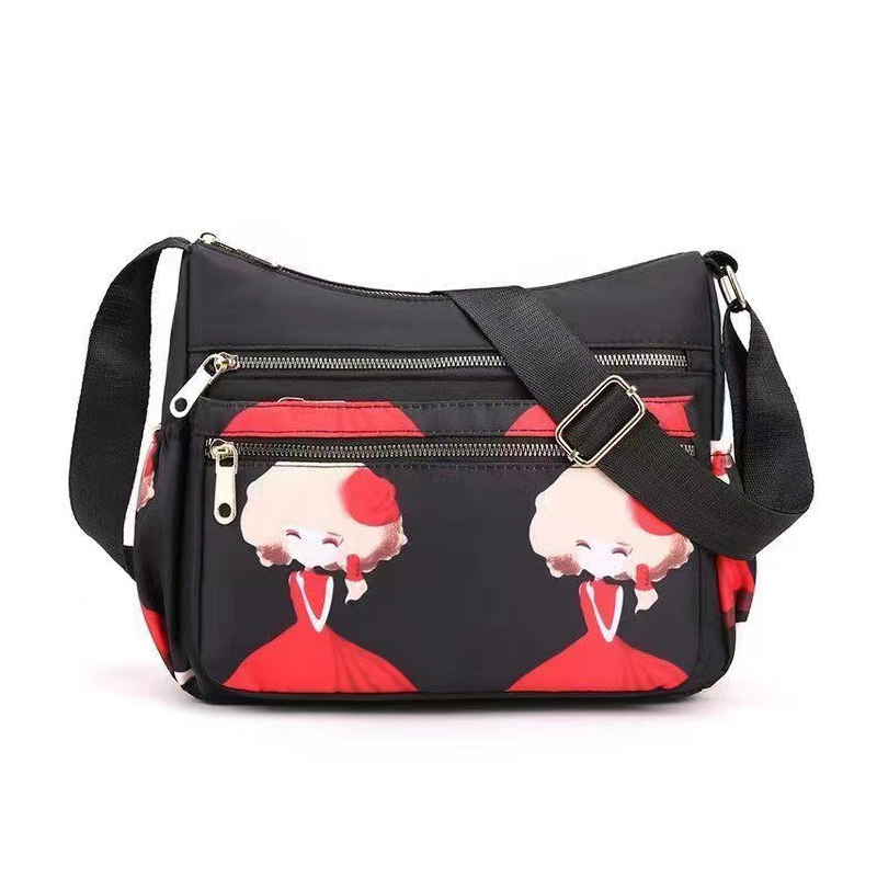 š„HOT SALEš„Large Capacity Fashion Printed Messenger Bag